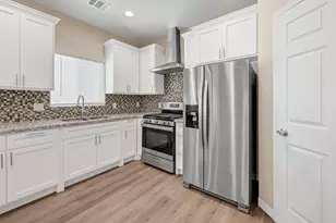 8110 Braniff St, Houston, TX 77061 - Photo 1