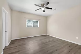 8110 Braniff St, Houston, TX 77061 - Photo 7