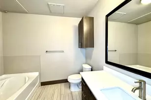 5454 Washington Ave, Houston, TX 77007 - Photo 7