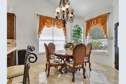 1922 Oakwood Court Drive, Baytown, TX 77521 - Photo 17