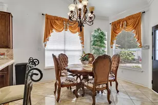 1922 Oakwood Ct Dr, Baytown, TX 77521 - Photo 17