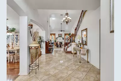 1922 Oakwood Court Drive, Baytown, TX 77521 - Photo 5