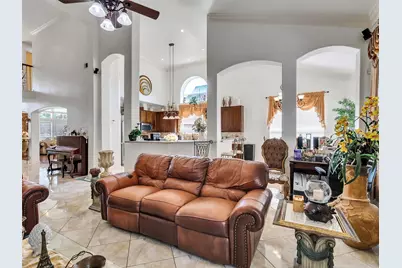 1922 Oakwood Court Drive, Baytown, TX 77521 - Photo 15