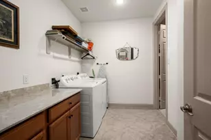 12117 Creekside Villas Ct, Conroe, TX 77304 - Photo 21