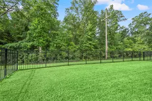 12117 Creekside Villas Ct, Conroe, TX 77304 - Photo 27