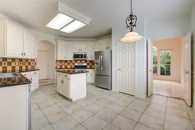 15318 Amesbury Lane, Sugar Land, TX 77478 - Photo 25