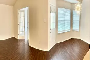 4039 Bentwood Dr, Dickinson, TX 77539 - Photo 3