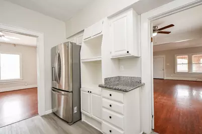 5049 Jefferson Street #B, Houston, TX 77023 - Photo 17