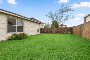 1614 Wooded Acres Dr, Humble, TX 77396 - Photo 29