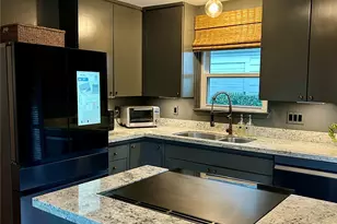 4002 Milton St, West University Place, TX 77005 - Photo 13