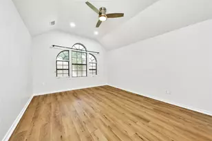 1419 Hudgens Ave, Katy, TX 77493 - Photo 17