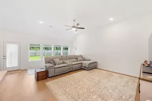 17110 Pinewood Br Dr, New Caney, TX 77357 - Photo 13