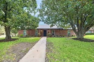 19614 Suncove Ln, Humble, TX 77346 - Photo 1