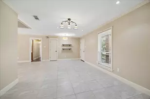 19614 Suncove Ln, Humble, TX 77346 - Photo 5