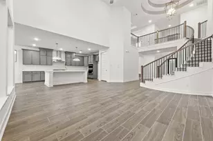 261 Warbler Song Dr, Willis, TX 77318 - Photo 3