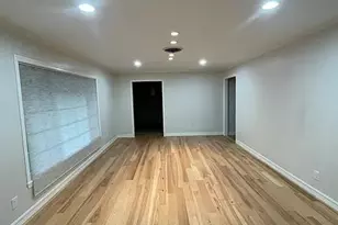 9415 Endicott Ln, Houston, TX 77096 - Photo 7