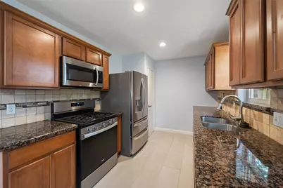 2010 Monterrey Street, Kemah, TX 77565 - Photo 21