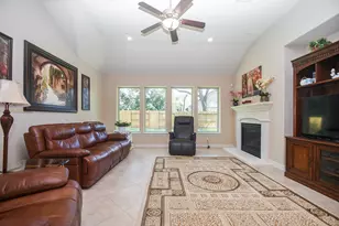 6915 Argonne Trail, Sugar Land, TX 77479 - Photo 5
