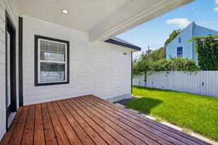 409 Winnie St, Houston, TX 77009 - Photo 35