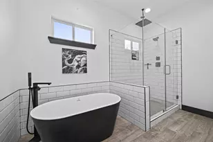 409 Winnie St, Houston, TX 77009 - Photo 25
