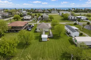 2331 Rue De Lafitte Dr, San Leon, TX 77539 - Photo 23