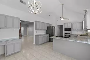 8007 Tustin Dr, Houston, TX 77095 - Photo 15