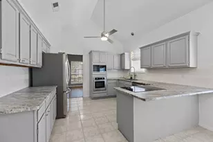 8007 Tustin Dr, Houston, TX 77095 - Photo 9