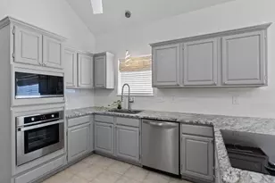 8007 Tustin Dr, Houston, TX 77095 - Photo 11