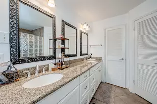 1619 Crystal Hills Dr, Houston, TX 77077 - Photo 25