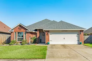 112 Blue Jay Ct, Richwood, TX 77566 - Photo 1