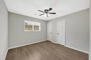 10411 Sagewillow Ln, Houston, TX 77089 - Photo 13
