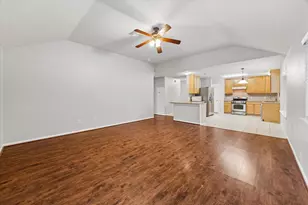 15203 Green Whisper Dr, Cypress, TX 77433 - Photo 9