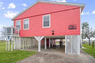 2012 Keystone, Port Bolivar, TX 77650 - Photo 9