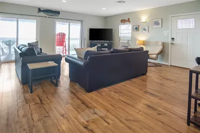 2012 Keystone, Port Bolivar, TX 77650 - Photo 23