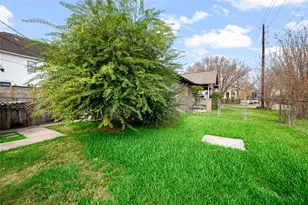 334 E 24th St, Houston, TX 77008 - Photo 25