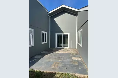 11719 Pender Lane, Houston, TX 77477 - Photo 5