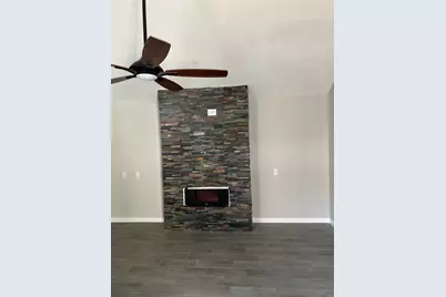 11719 Pender Lane, Houston, TX 77477 - Photo 9