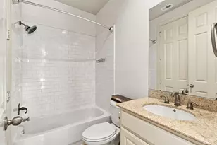 1602 Colorado St, Houston, TX 77007 - Photo 9