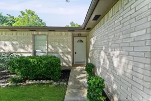6210 Vinewood Ln, League City, TX 77573 - Photo 3