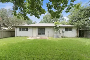6210 Vinewood Ln, League City, TX 77573 - Photo 31