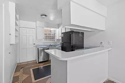 6305 Westward Street #189, Houston, TX 77081 - Photo 21