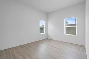 9725 Kerr St, Houston, TX 77029 - Photo 25