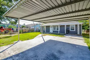 8162 Homewood Ln, Houston, TX 77028 - Photo 5