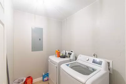 9619 Highmeadow Drive, Houston, TX 77063 - Photo 15