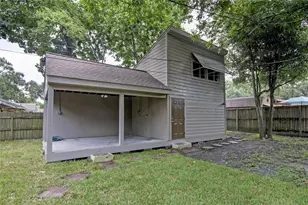 6225 Indigo St, Houston, TX 77074 - Photo 25