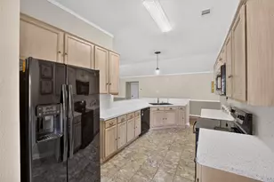 23126 Sandpiper Trail, Spring, TX 77373 - Photo 7