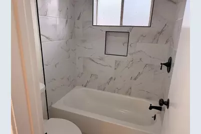 13818 Southline Road, Sugar Land, TX 77498 - Photo 15