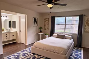 13818 Southline Rd, Sugar Land, TX 77498 - Photo 5