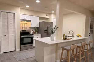 13818 Southline Rd, Sugar Land, TX 77498 - Photo 3