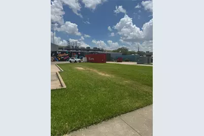 2305 Gray Street, Houston, TX 77003 - Photo 3